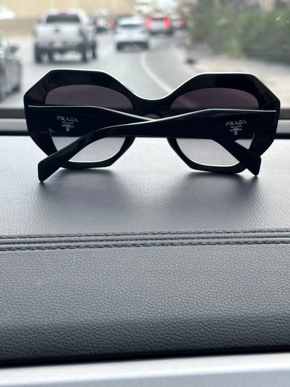 Like new Prada geometric sunglasses
